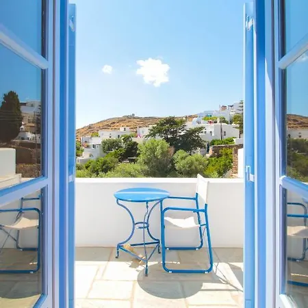 Villa Traditional In Ktikados - 3br And Seaview